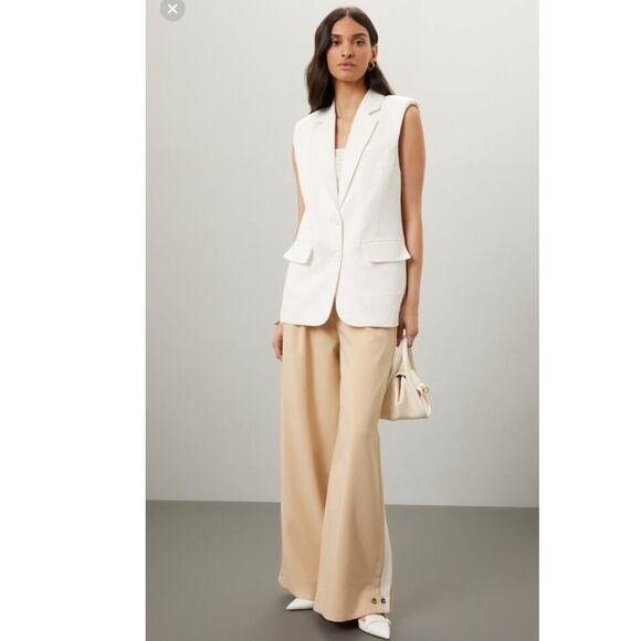 ENDLESS ROSE White Linen Blend Front Button Oversized Vest Blazer Size Small - Picture 1 of 8